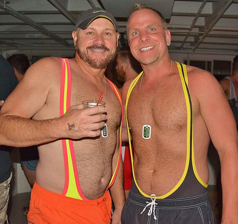 Bears-in-singlets-by-dan-mckeon-52