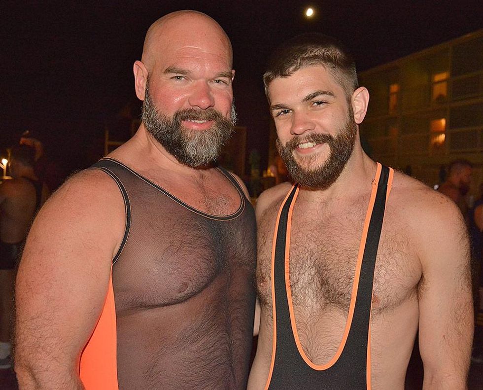 Bears-in-singlets-by-dan-mckeon-55