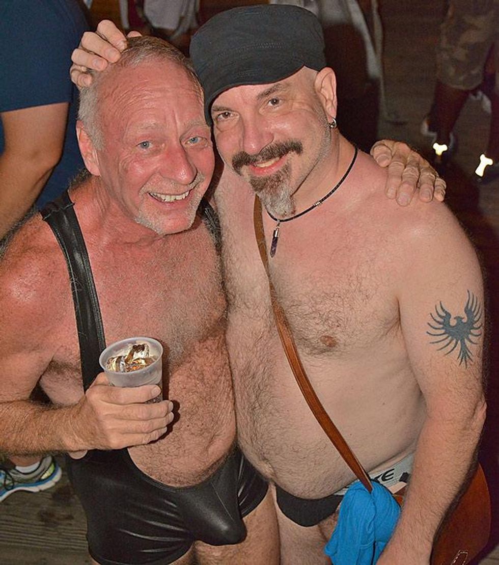 Bears-in-singlets-by-dan-mckeon-65