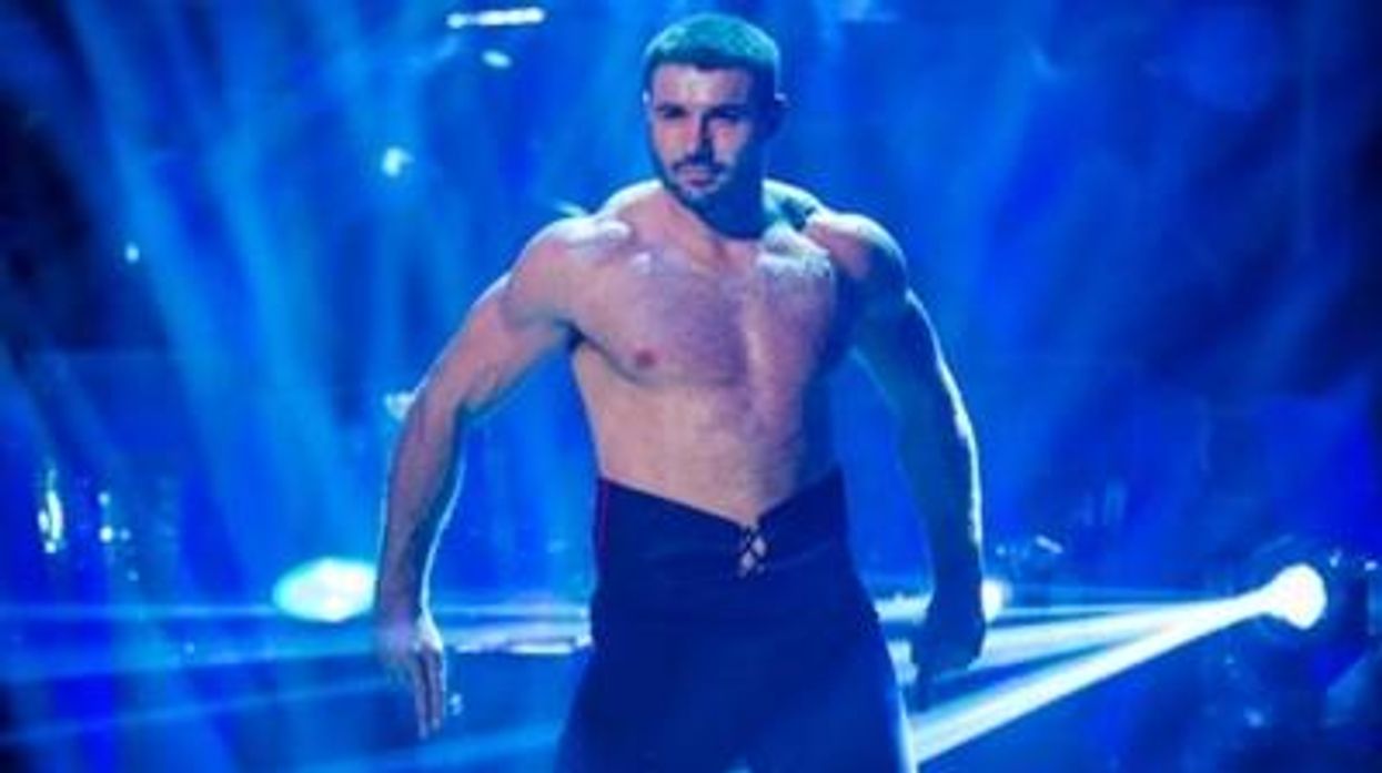 Ben-cohen-shirtless-strictly-dancing-cr