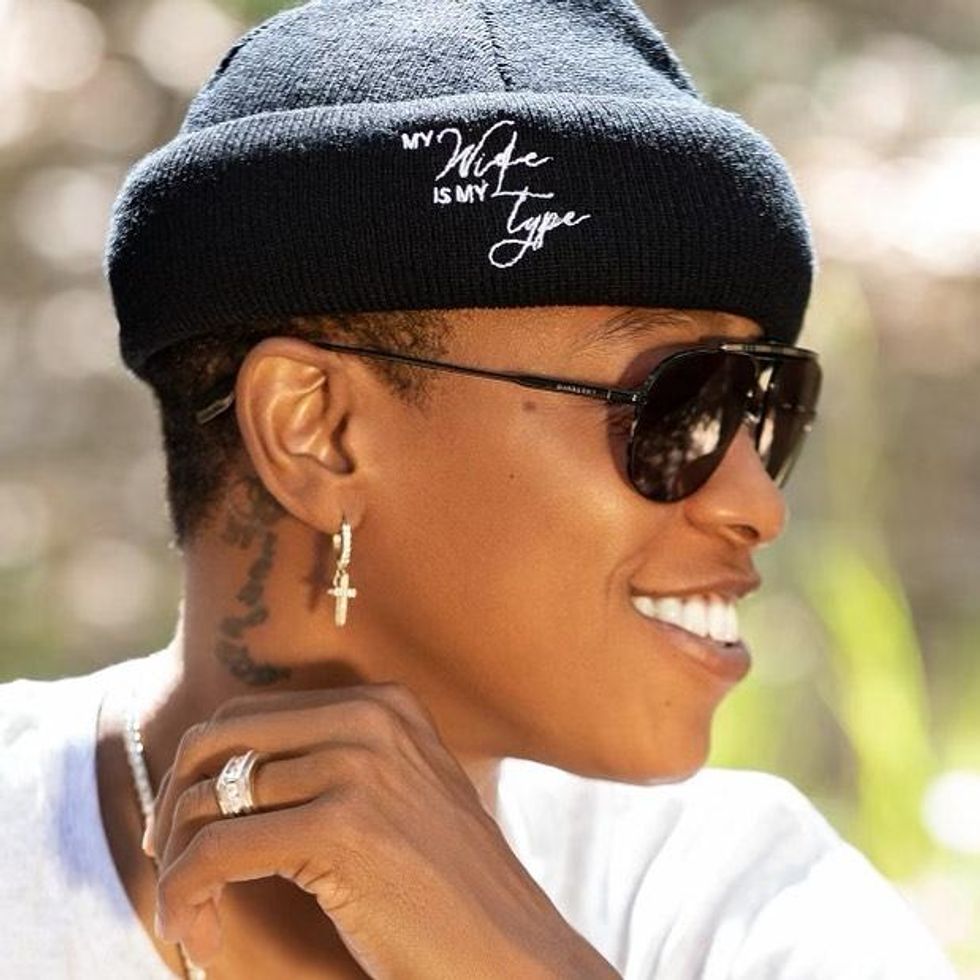 betts of both worlds