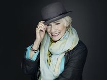 Betty Buckley on Using Psychologists to Understand Characters and ...