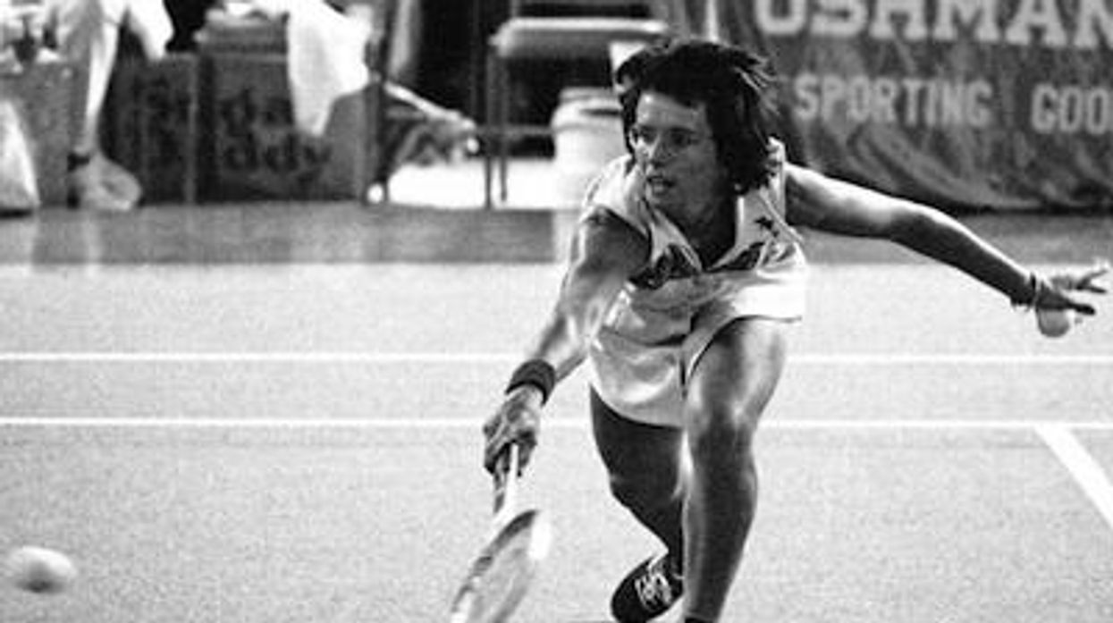 Billiejeanking-horizontal-cr