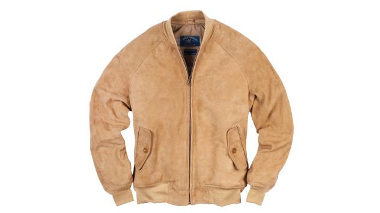 Billkhakissuede-home_0