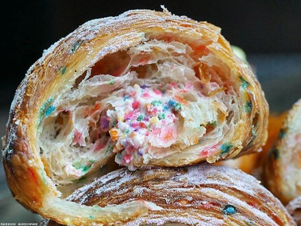 Birthdaycakecroissant