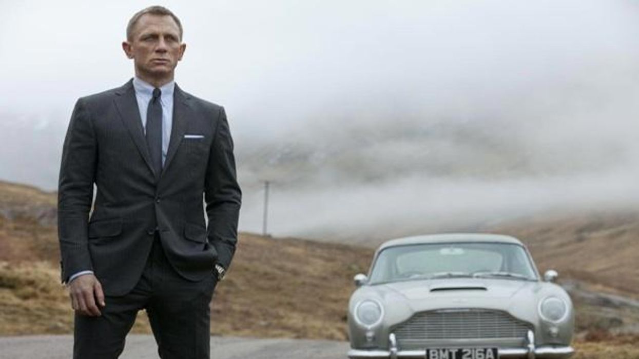 Bond-skyfall-rotator