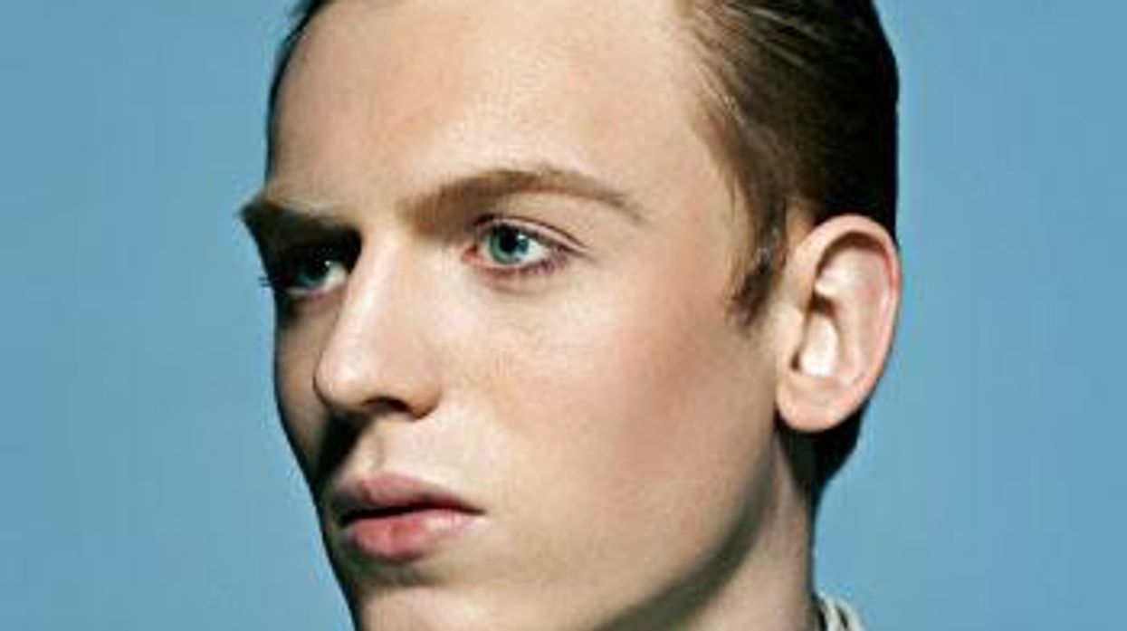 Bowieprettythingswhiteduke