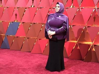 Brandon Maxwell Dressed Syrian Refugee & Widowed Mother for the Oscars Red  Carpet
