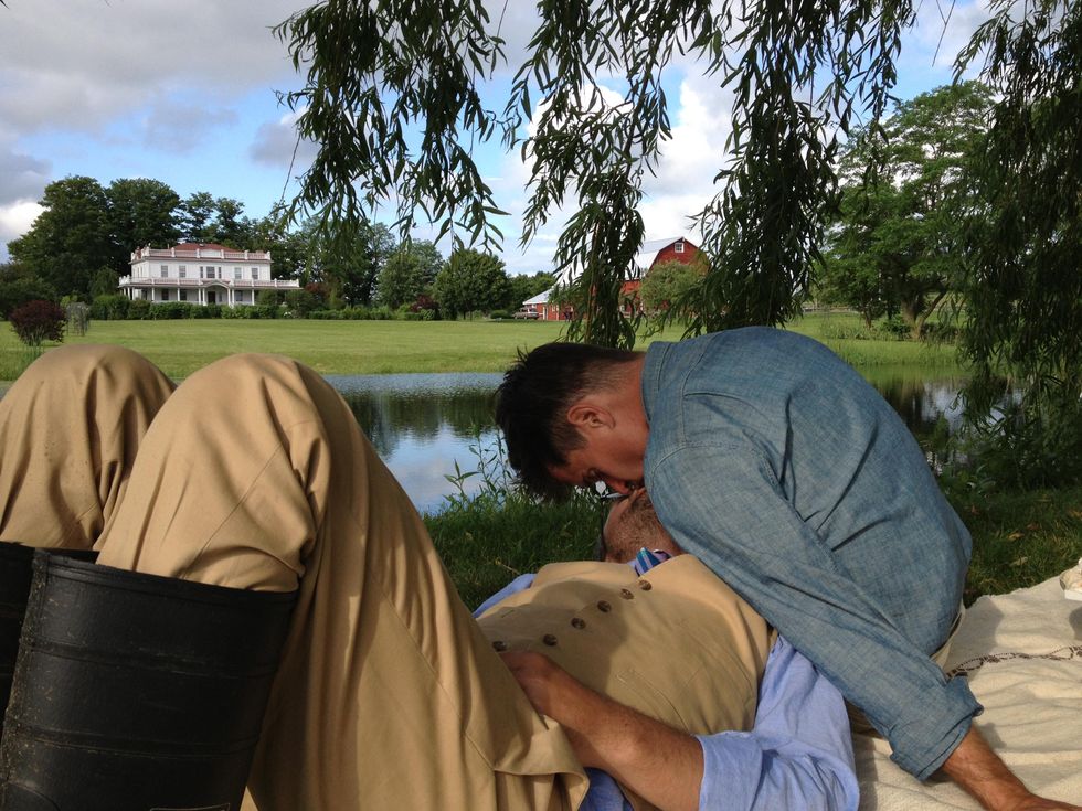 Brent-josh-wedding-kiss