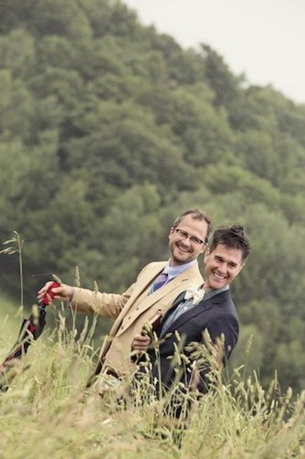 Brent-josh-wedding-umbrella