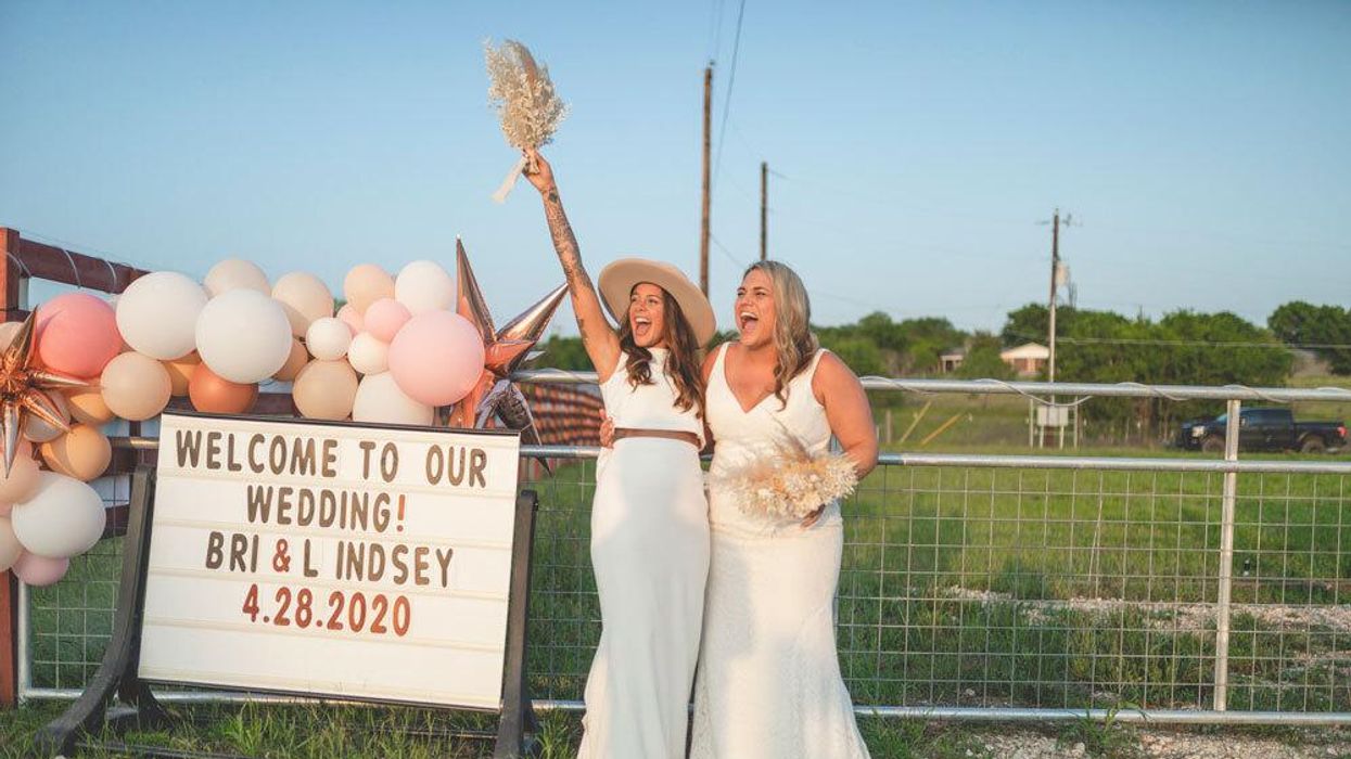 Bri and Lindsey Leaverton wedding