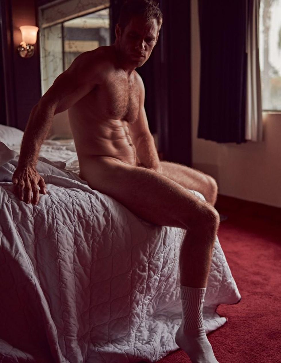 Brian Kaminsky presents Matthew Wilkas in a motel.