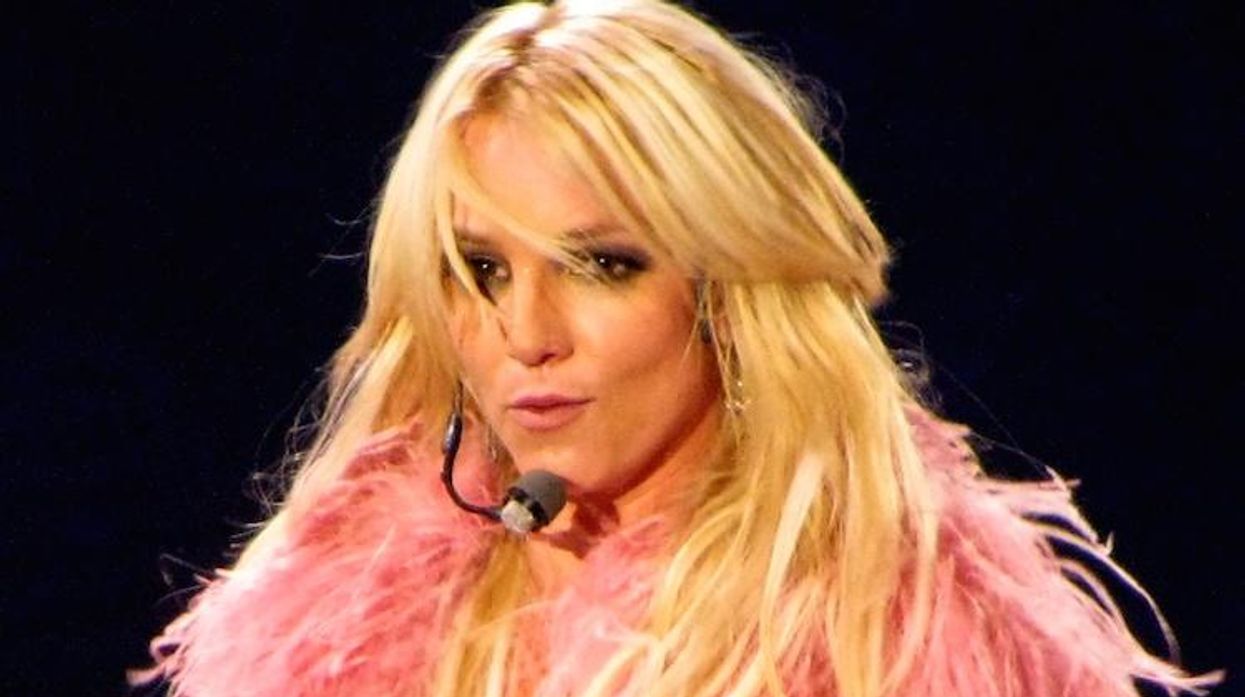 britney-spears-pink.jpg