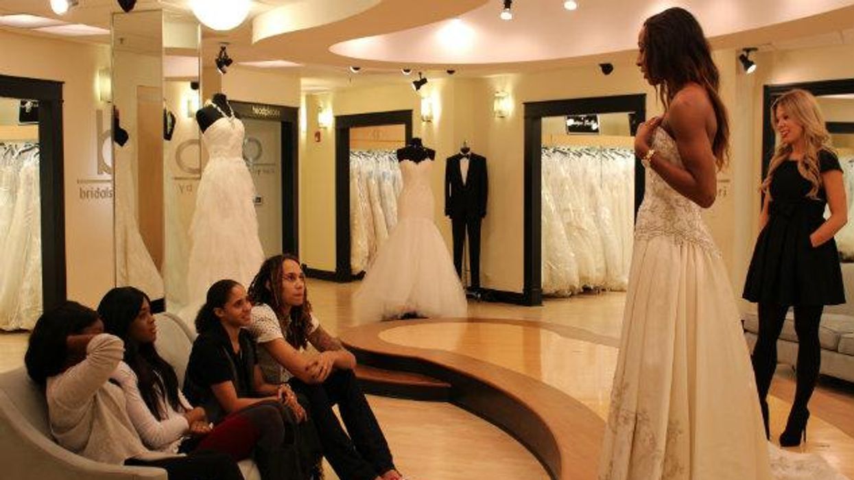 Brittney%20griner%20glory%20johnson%20say%20yes%20to%20the%20dress_0