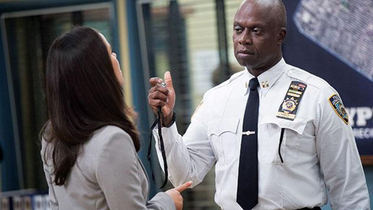 Brooklyn99_scn28_005-xrot