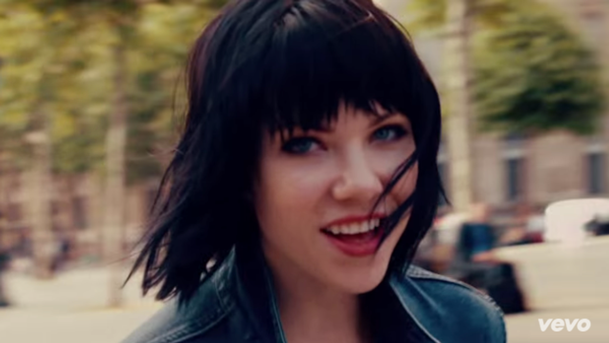 carly rae jepsen run away with me