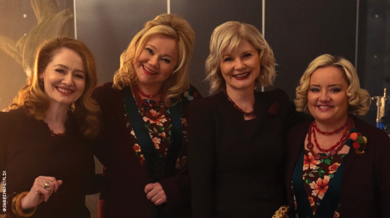 Caroline Rhea, Beth Broderick, Lucy Davis, and Miranda Otto