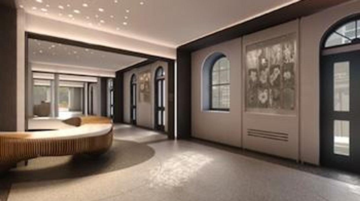 Center-lobbywithnewartworkx350