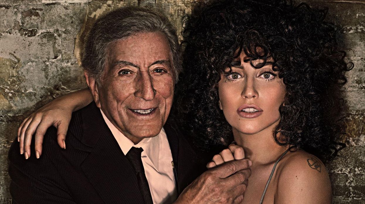 cheektocheek-desktop.jpg