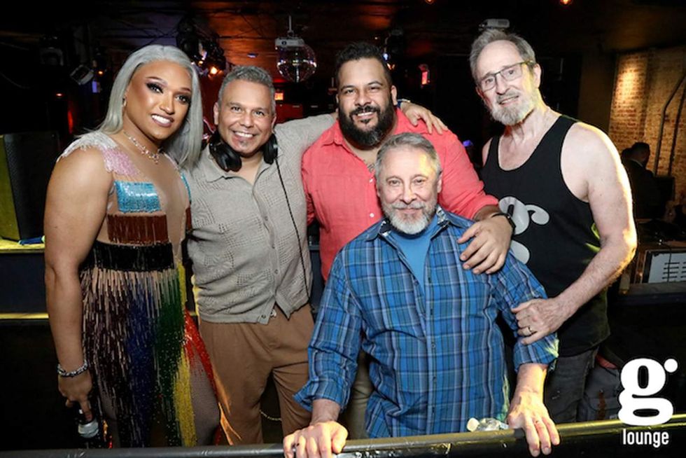 Chelsea g Lounge crew