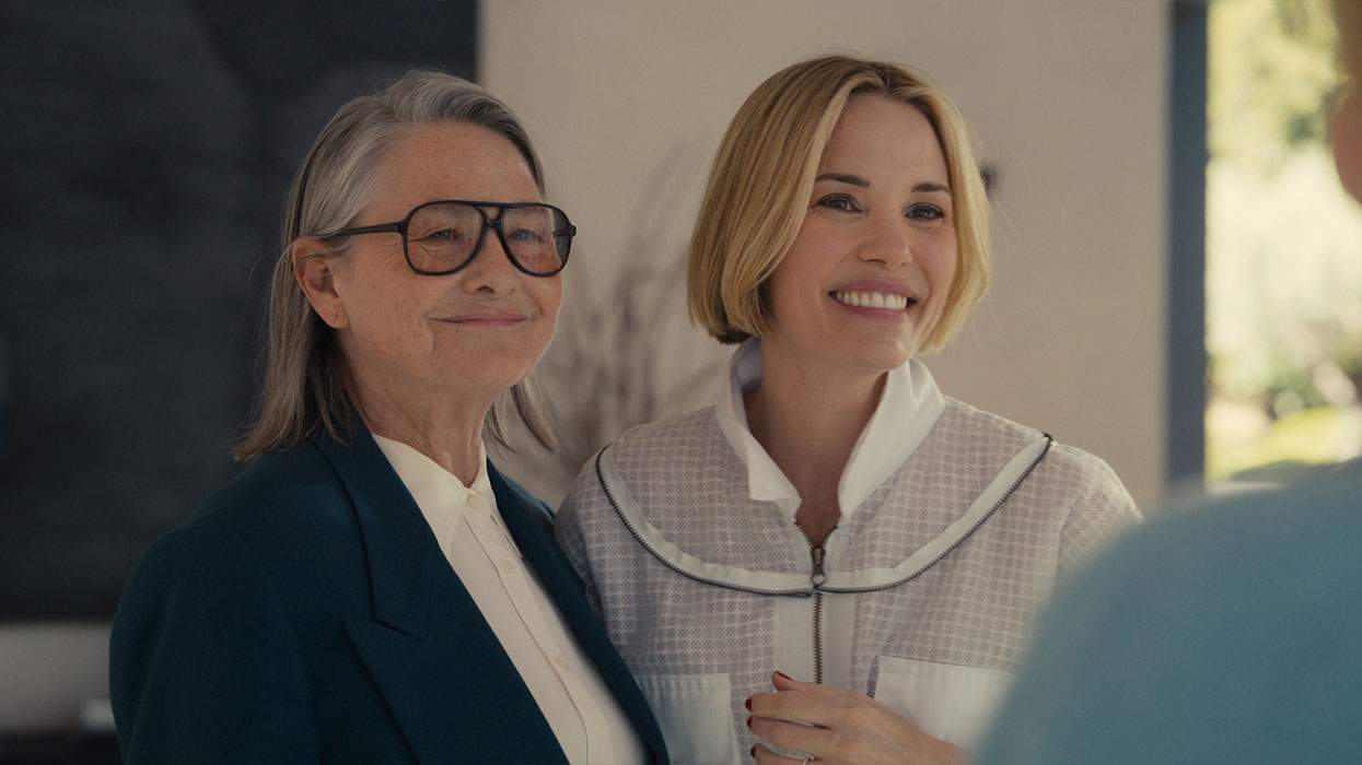 Cherry Jones and Leslie Bibb play wives on 'Hacks'