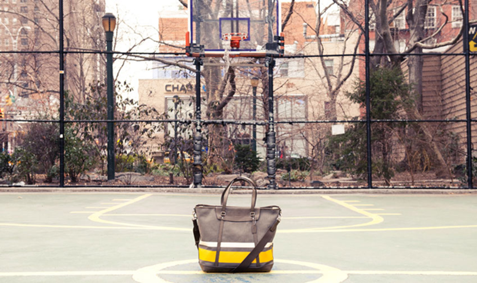 Coach-coveteur-main