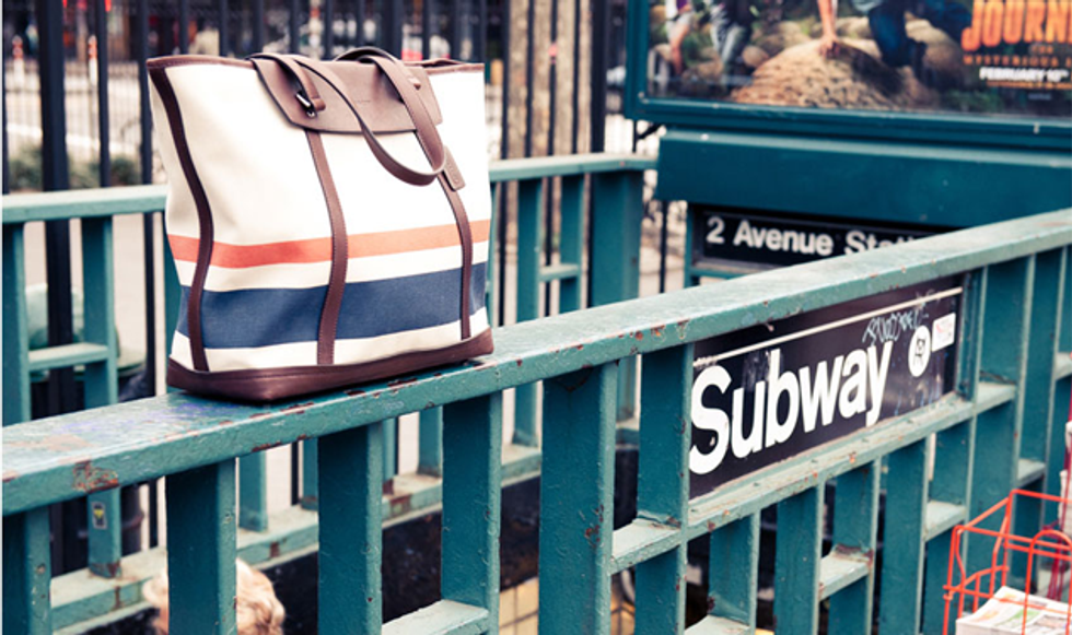 Coach-coveteur-main2