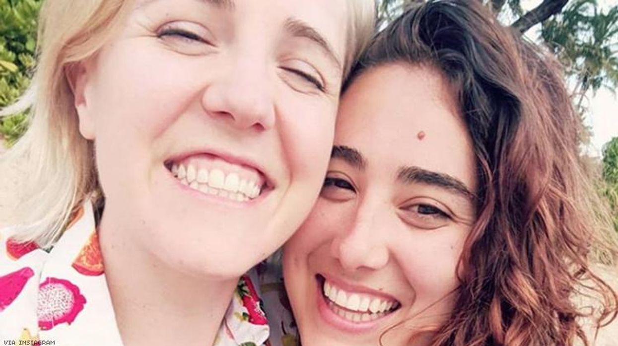 Congratulations: Hannah Hart Proposes to Girlfriend Ella Mielniczenko