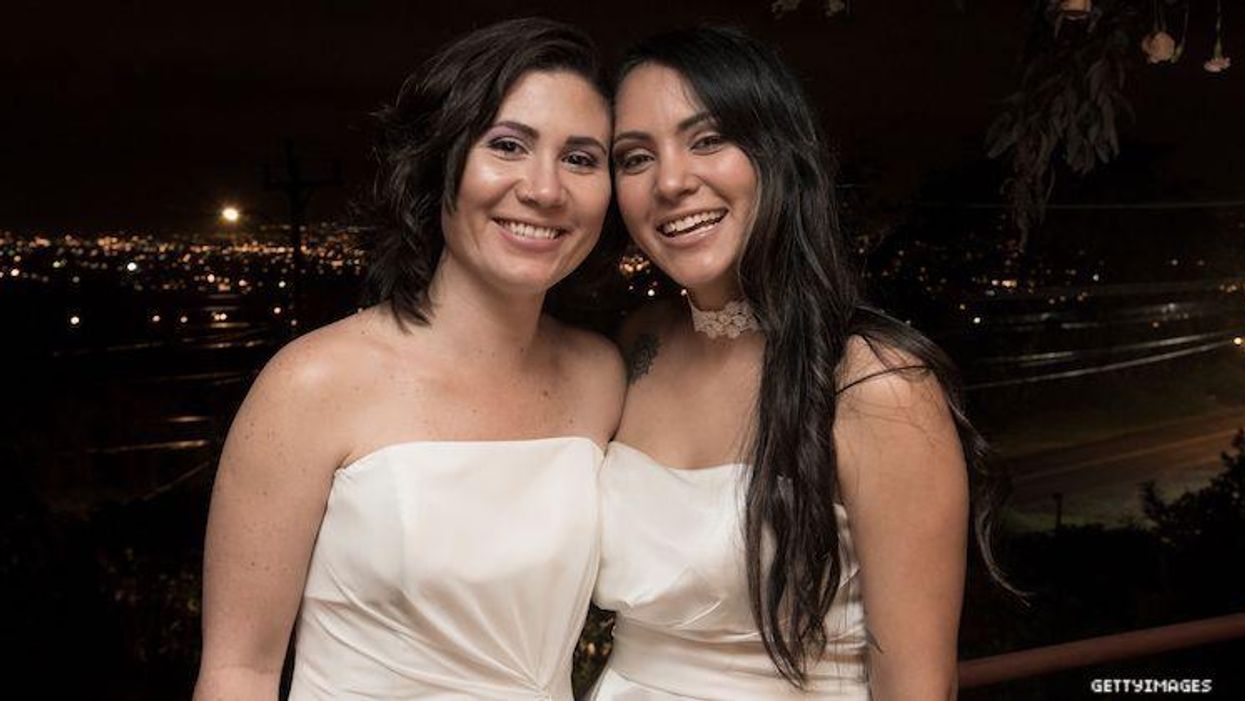Costa Rica lesbian couple