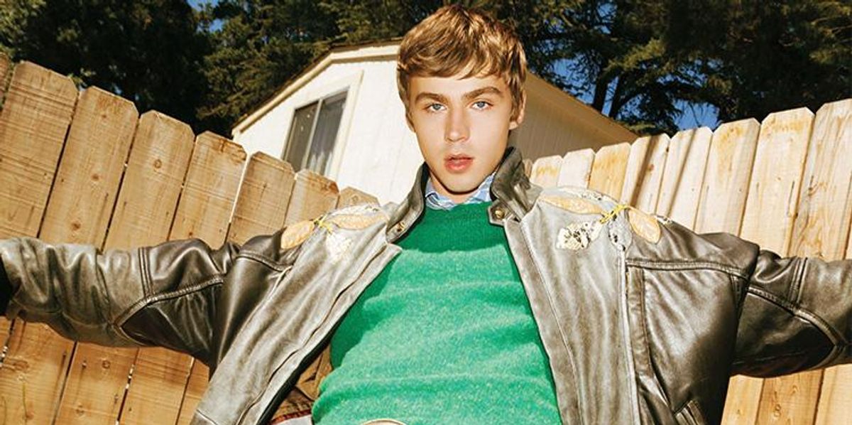 15 Steamy Pics Of Miles Heizer From '13 Reasons Why