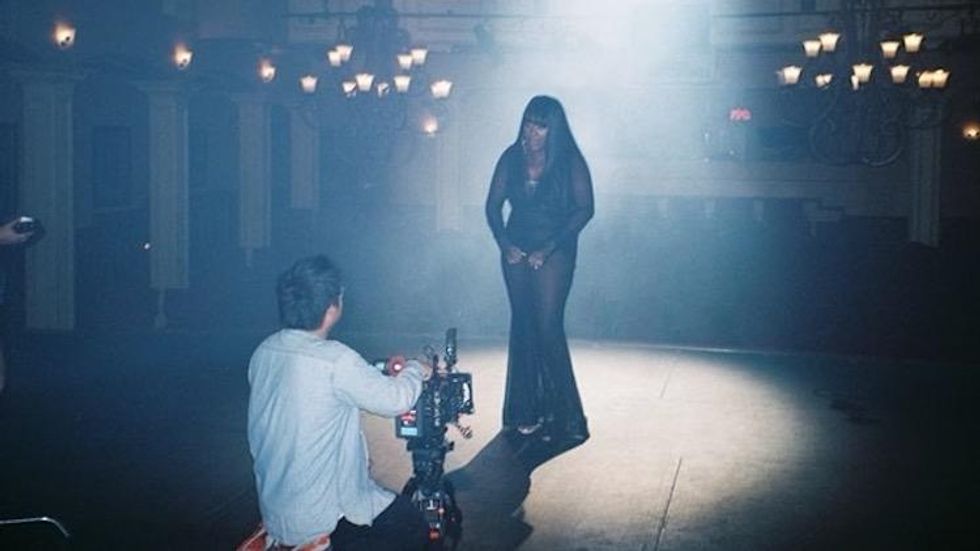 Cupcakke_on_set_of_hot_pockets