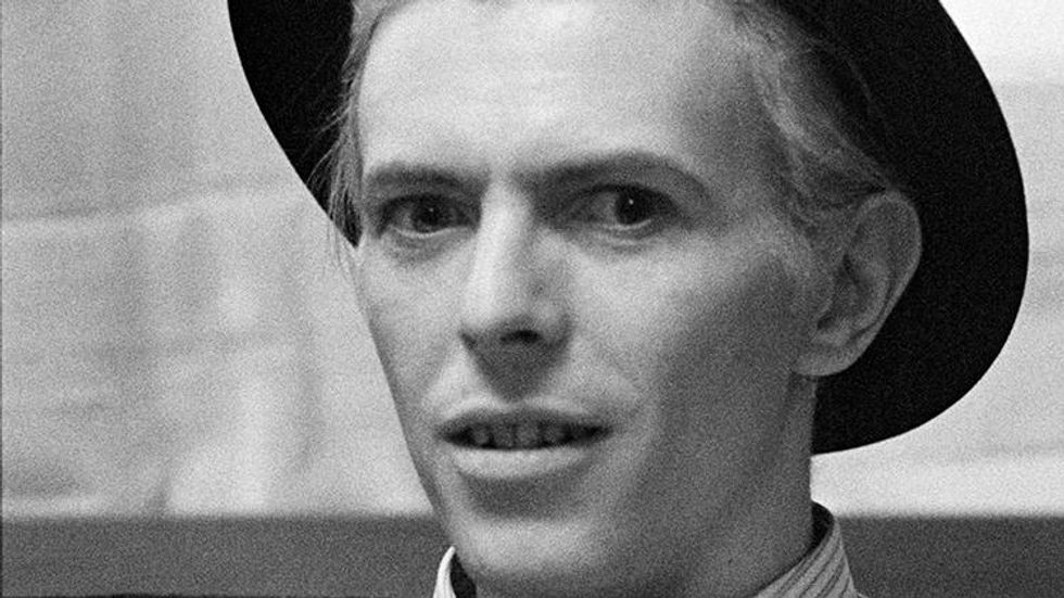 Dan Clay is Carrie Dragshaw