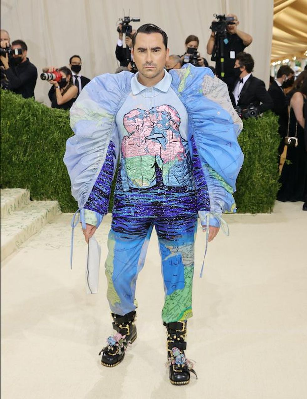Dan Levy at 2021 Met Gala