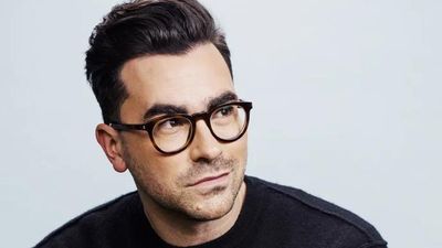 Dan Levy Just Dropped a New Semi-Thirst Trap & We're Here For It