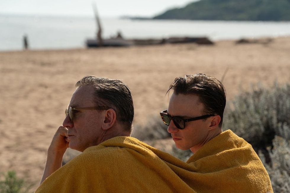 Daniel Craig as Lee and Drew Starkey as Eugene in Luca Guadagnino's Queer
