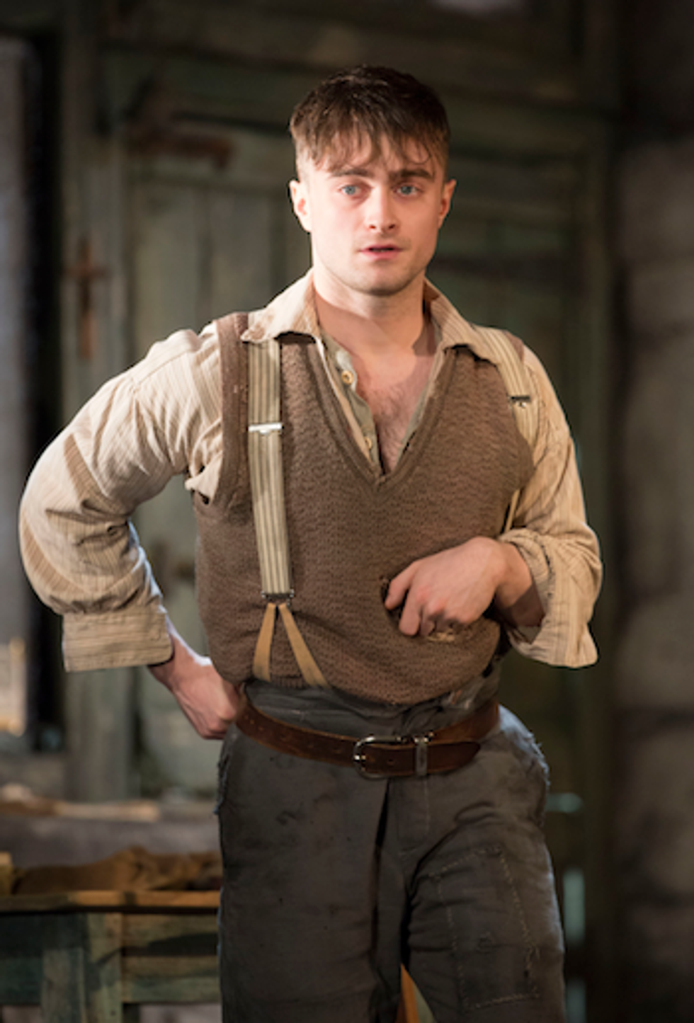 Daniel-radcliffe-cripple-broadwayx350