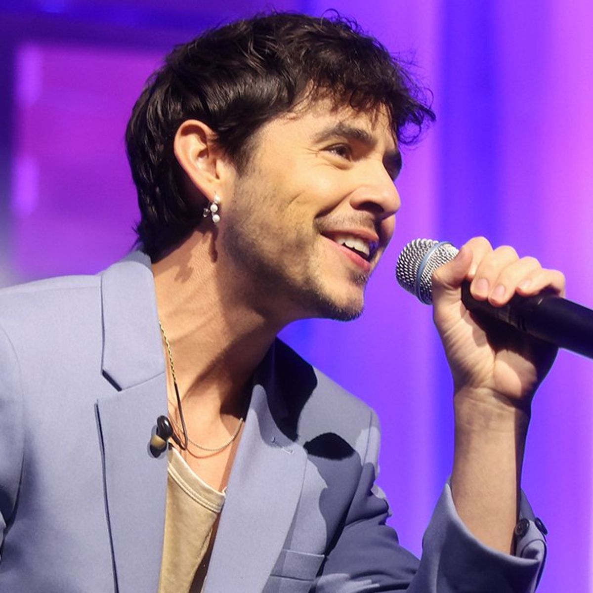 David Archuleta clarifies sexuality: 'Open to meeting girls'