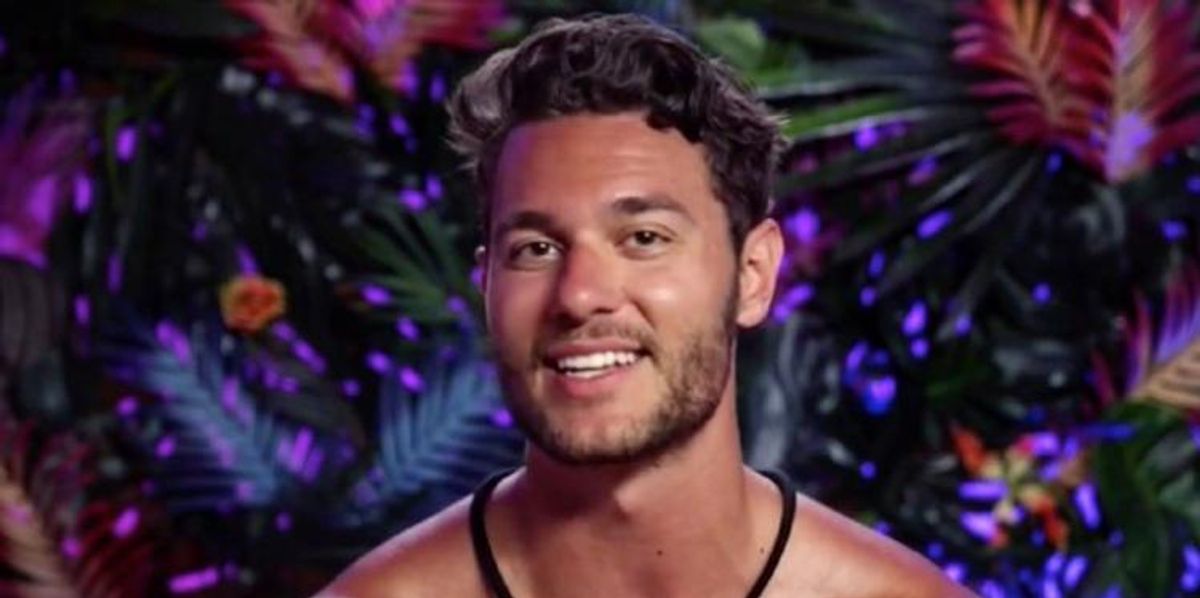 1200px x 598px - Ex on the Beach' Star David Barta Comes Out As Pansexual