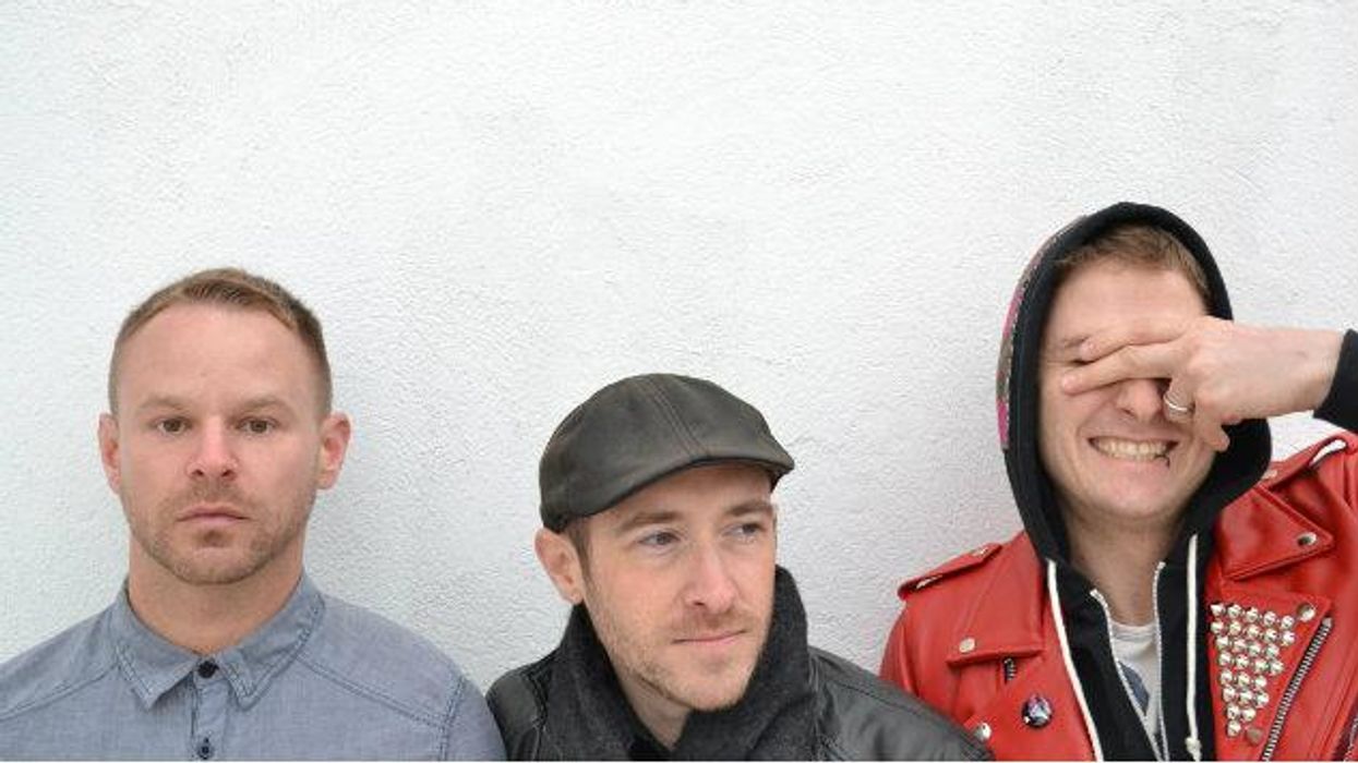 Deadbetties_633x375_0