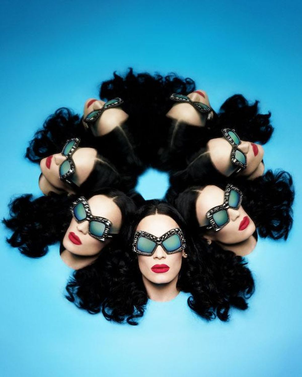 Diana (Black with Turquoise Mirror)