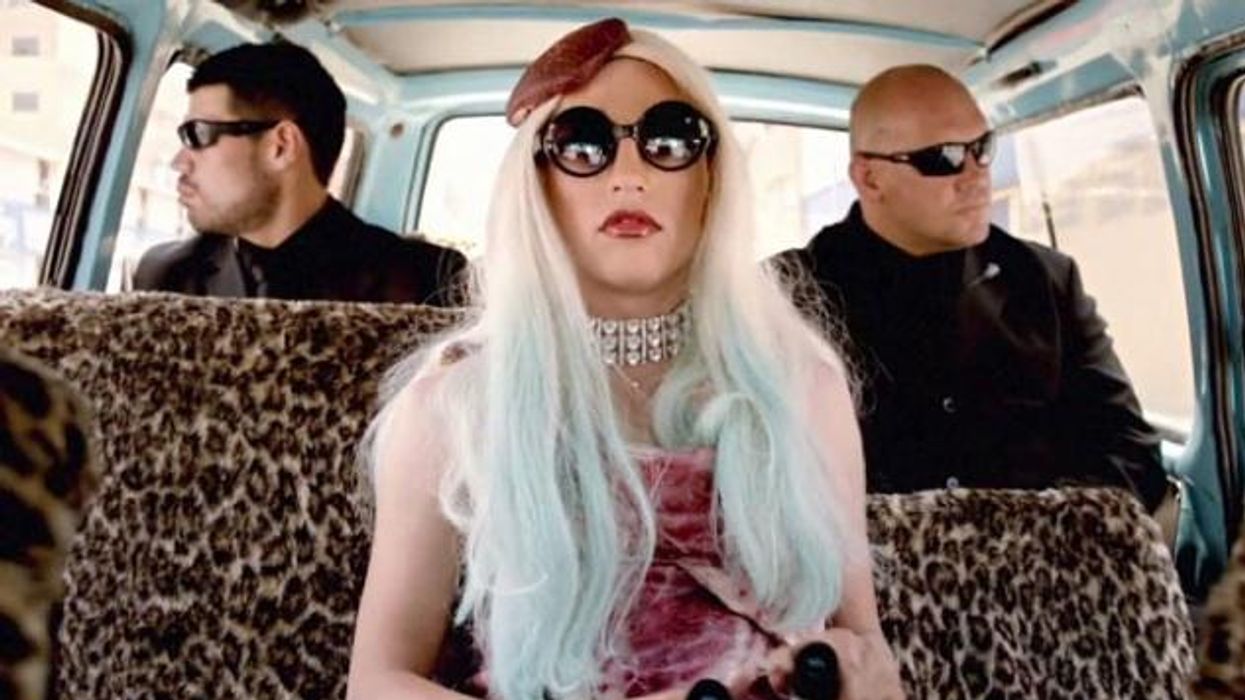 Die-antwoord-lady-gaga-fatty-boom-boom-rotator