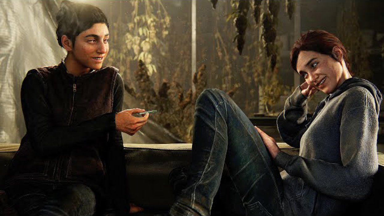 dina and ellie in the last of us part ii video game romance scene