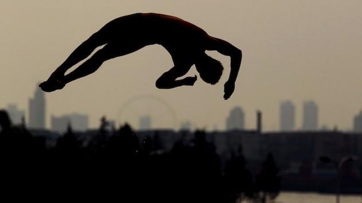 Diving-silhouettex633