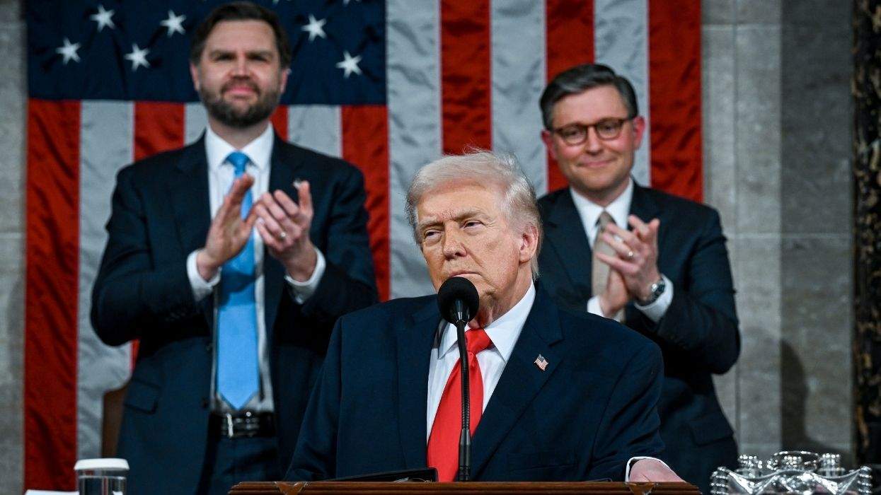 donald trump speaks at the u.s. house of representatives with jd vance and mike johnson in the background clapping