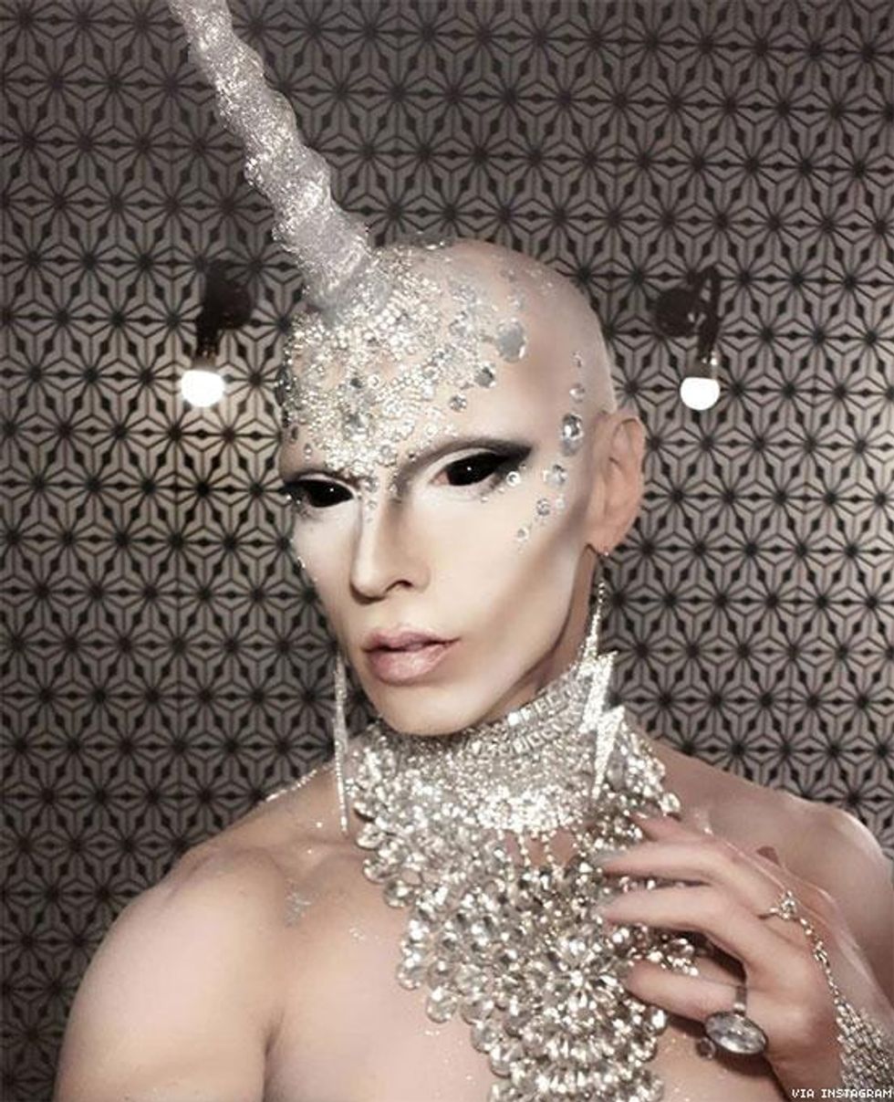 drag queens to follow