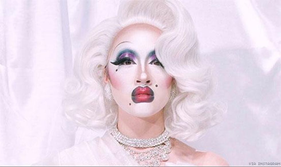 drag queens to follow