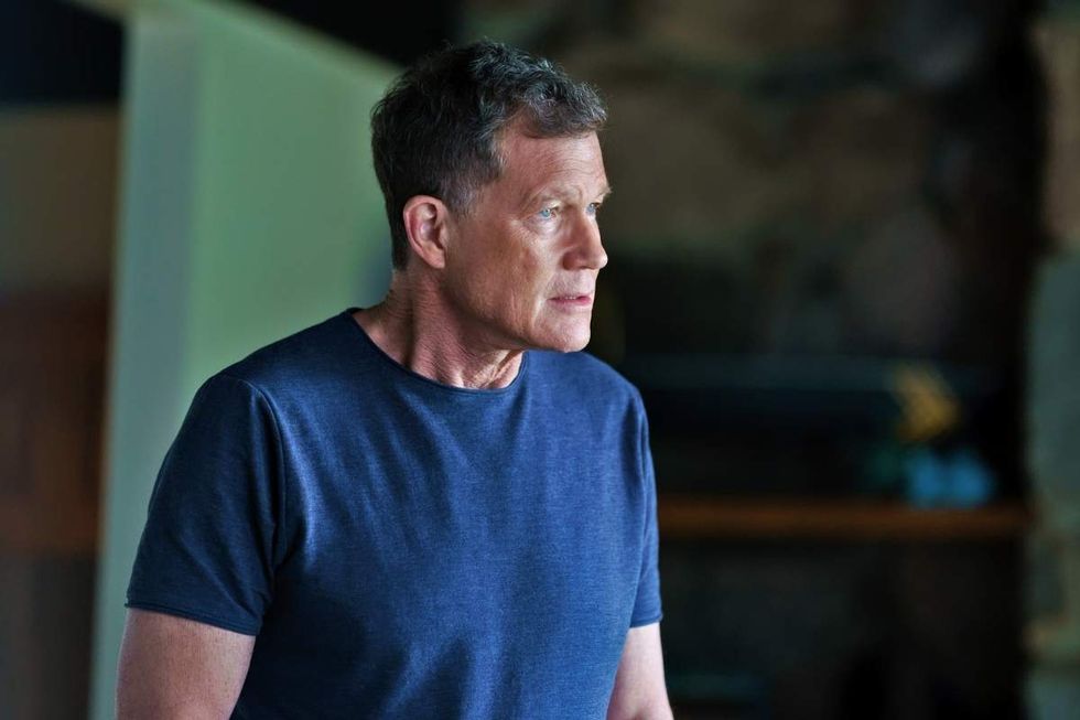 Dylan Walsh as Did Hollander on Heated Rivalry episode 6