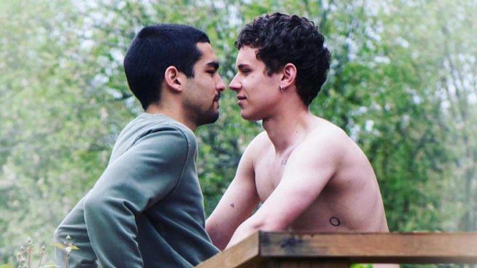 Elite Receives Homophobic Backlash, Netflix Responds with Rainbows