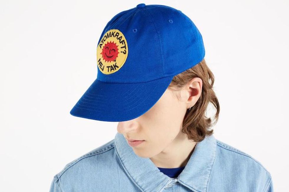 Études x 'Smiling Sun'