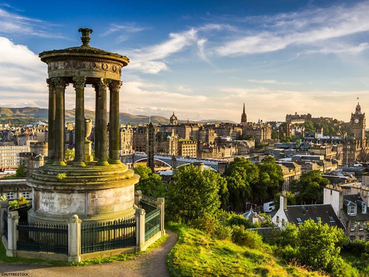 Exploring Edinburgh in 10 Epic Experiences